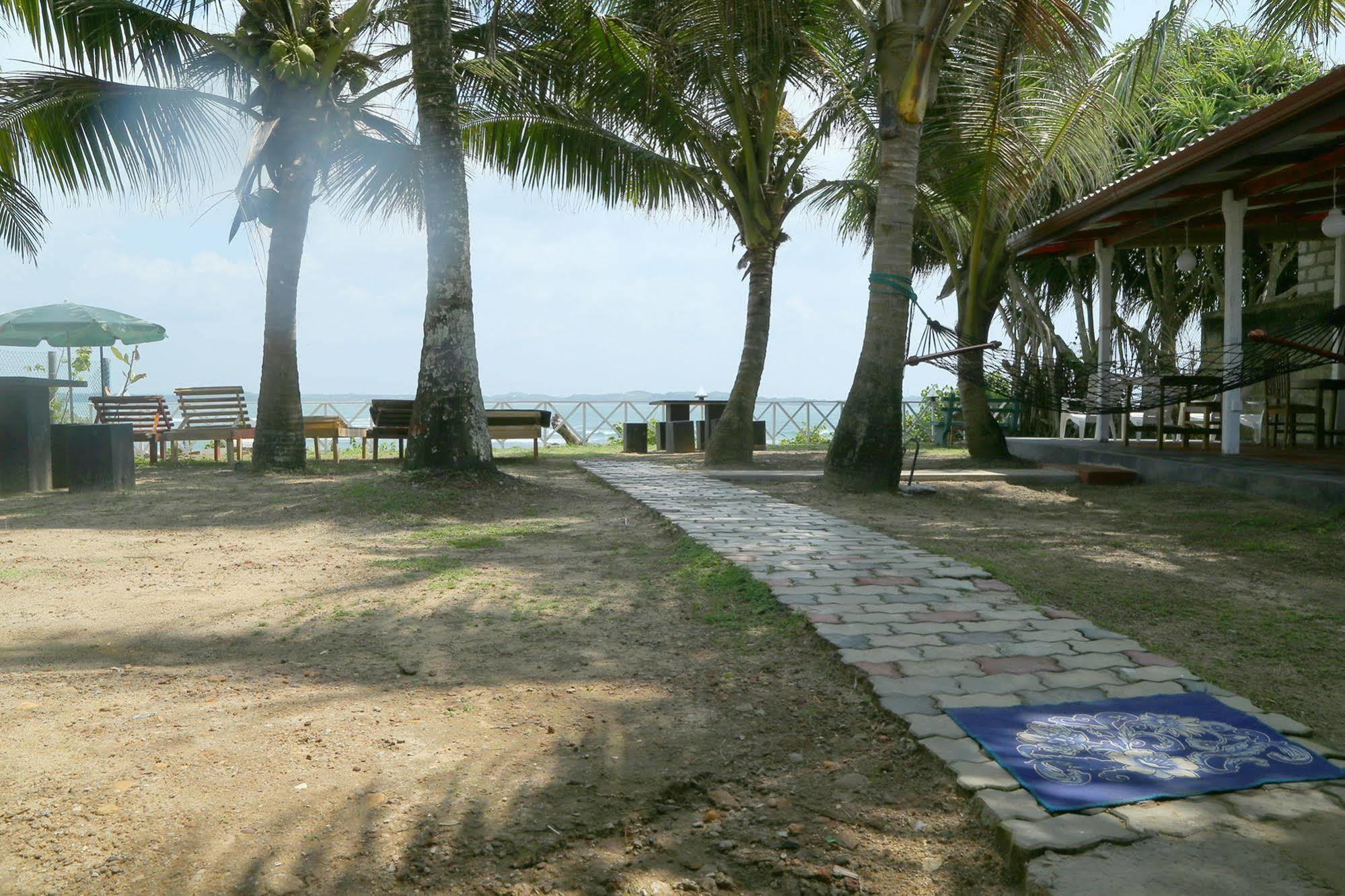 Dinsara Pearl Villa Weligama Esterno foto