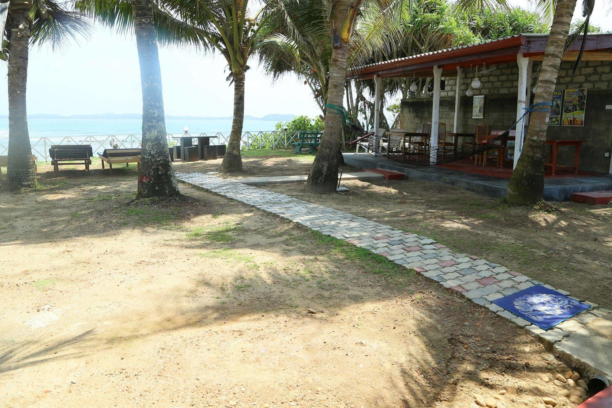 Dinsara Pearl Villa Weligama Esterno foto
