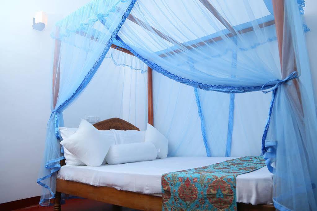Dinsara Pearl Villa Weligama Esterno foto